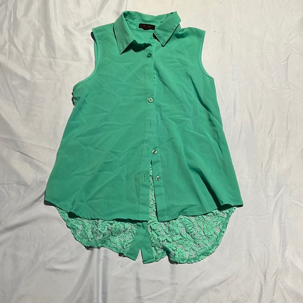 Green button up top